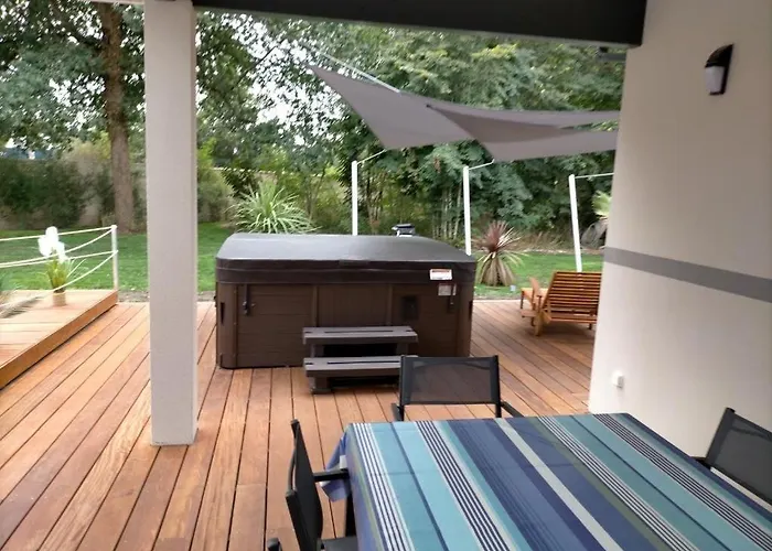 Donostia - Jacuzzi&piscine Chauffée Villa Ayguemorte-Les-Graves